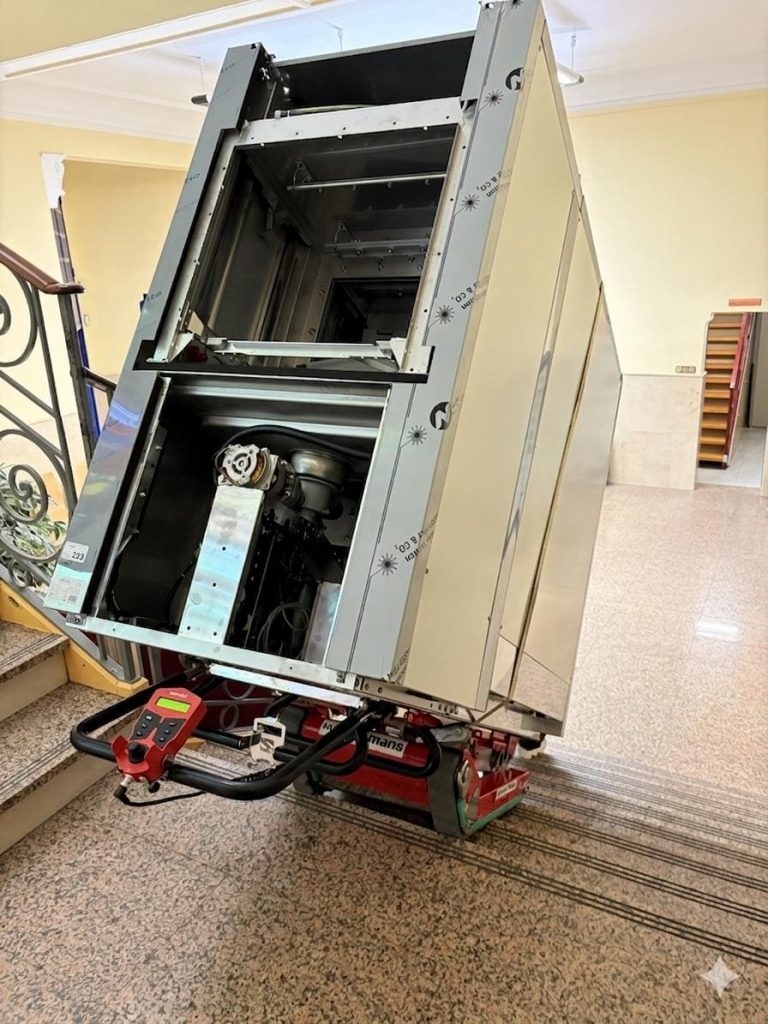 movemos cargas pesadas por escaleras