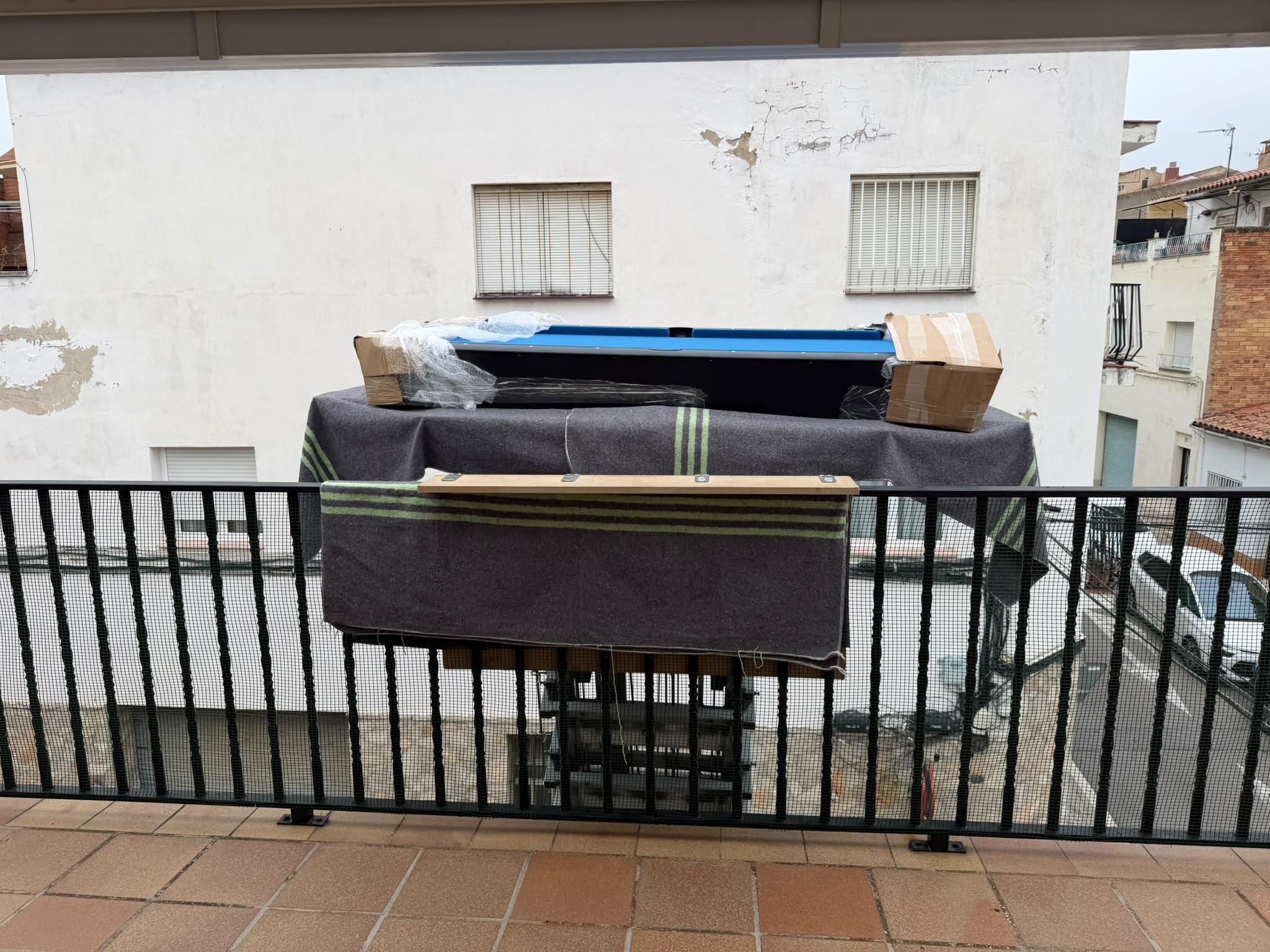 mover una mesa de billar